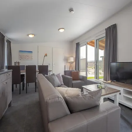 Luxurious Chalet, 15 Km From Alkmaar * West-Graftdijk